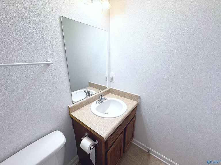 202 Sagebrook Dr — Photo 9