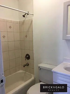 Rented by BRICK & GALO REALTY CORP | media 24