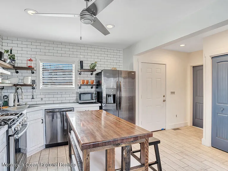 903 Ocean Ave #1 — Photo 5