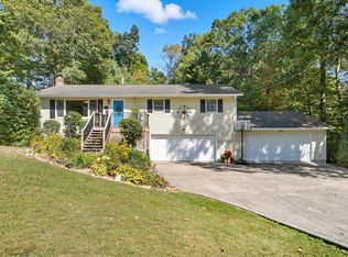 400 Brentwood Dr NE, Newark, OH 43055