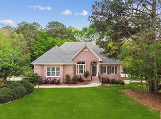 2060 Pate Ridge Dr, Loganville, GA 30052