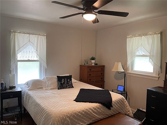5th image of 710 Clearview Ave