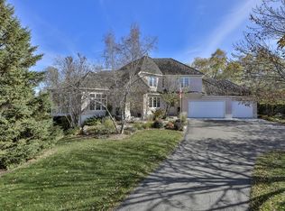 9533 Virginia Ave S, Bloomington, MN 55438