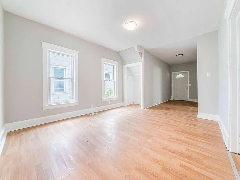 4310 Daisy Ave — Photo 60