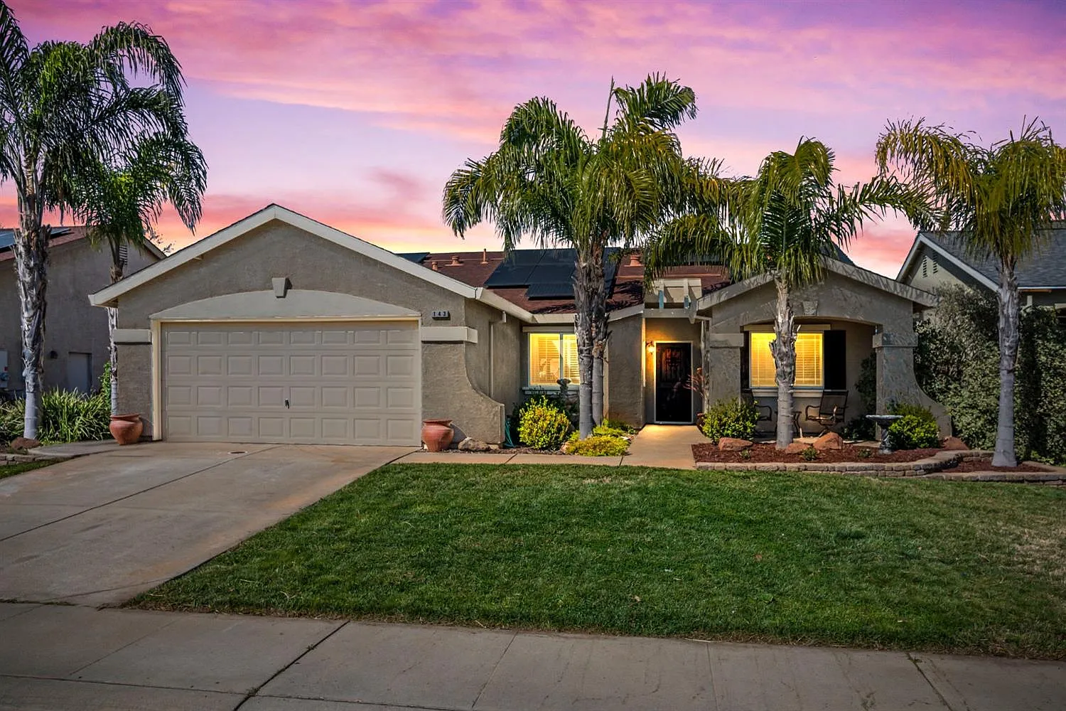 143 Melton Way photo 1