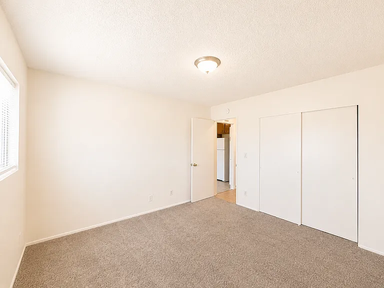 West Lancaster 1 Bedroom ! — Photo 9