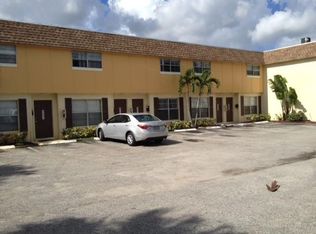 4637 NW 9th Dr #1, Plantation, FL 33317