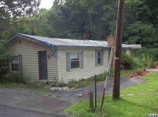 1631 Mountain Rd, Dauphin, PA 17018