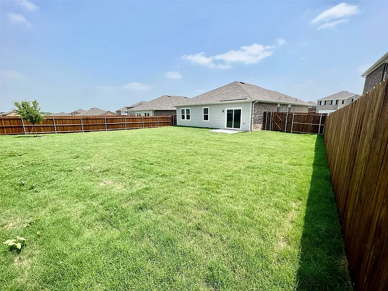 3008 Lacebark Ct — Photo 15