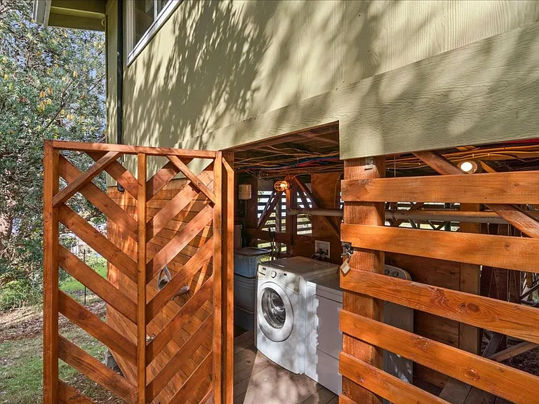 31 Hapapa Rd #B — Photo 31