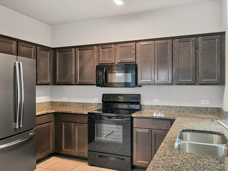 1202 Garland Rd — Photo 13