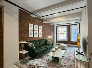16 E 18th St FL 1, New York, NY 10003