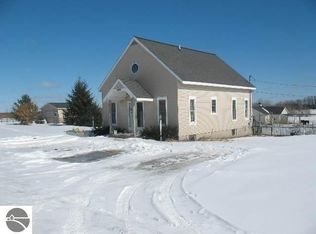 8533 Angell Rd, Williamsburg, MI 49690