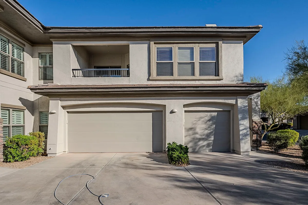 Building Photo - 33550 N Dove Lakes Dr #2021