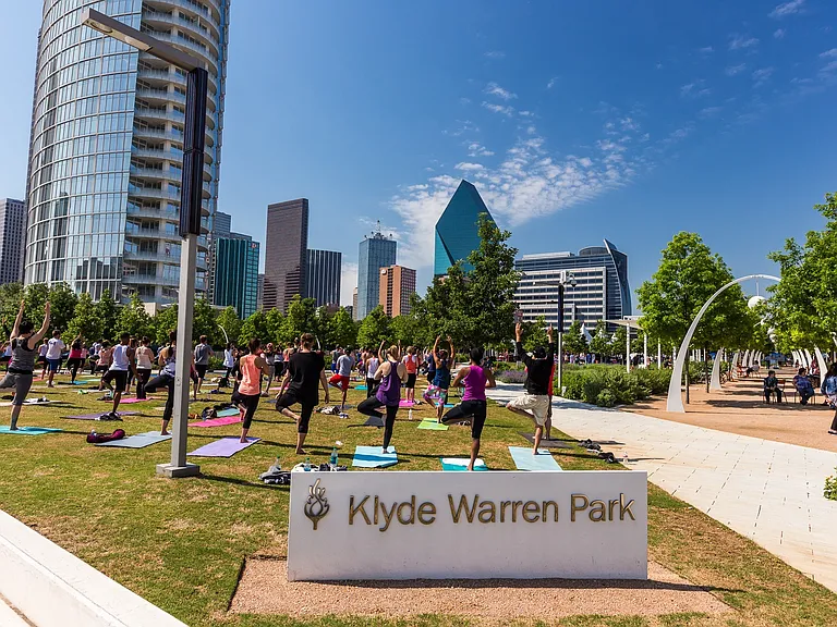 Our community offers close proximity to the area's most popular parks including Klyde Warren Park.
