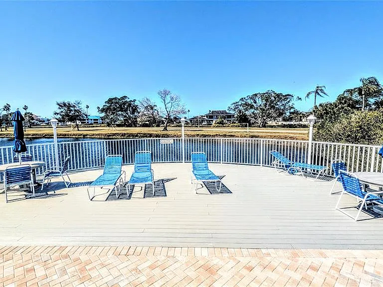 958 Sandpiper Cir #958 — Photo 34