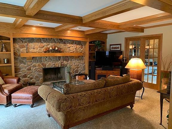 5th image of 6821 S Juliana Dr