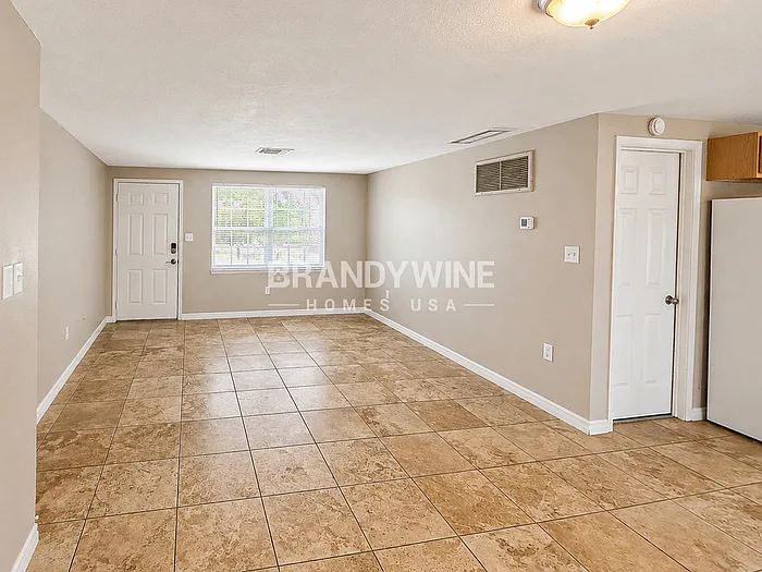 7317 Oak Crest Dr — Photo 5