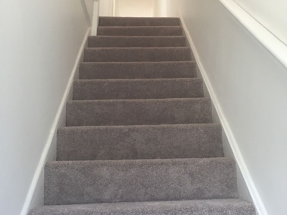 Stair to 2nd floor apartment