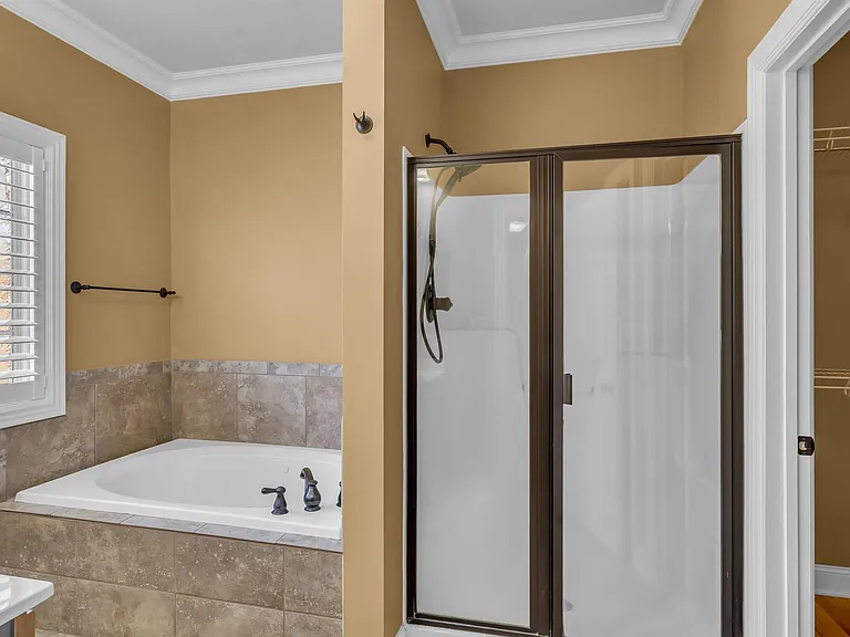 107 Grove Park Ln — Photo 18