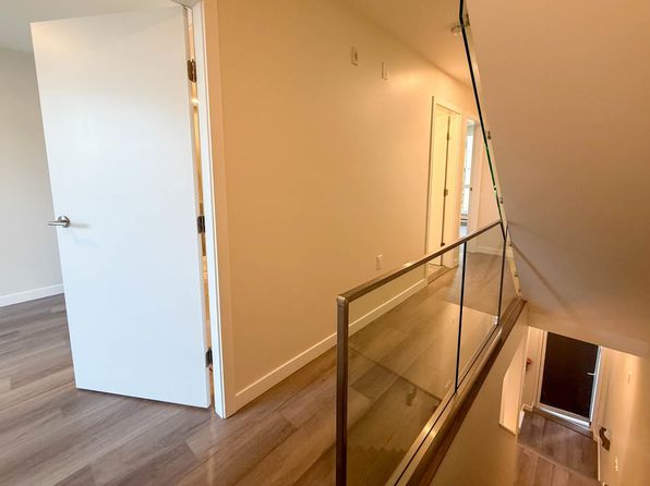 3 bedroom rental in Vancouver — photo 16