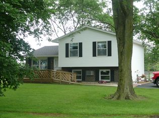 3325 E Indiana Ave., Beecher, IL 60401