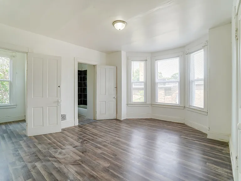 1768 Williams Ave — Photo 46