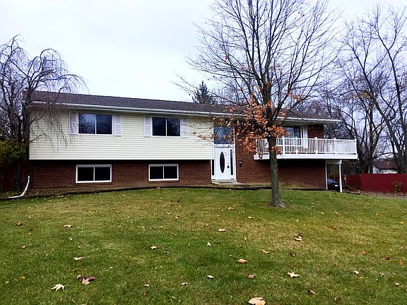 2nd image of 2348 Meadowgreen Dr