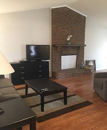 2nd image of 6001 Misty Way Ln