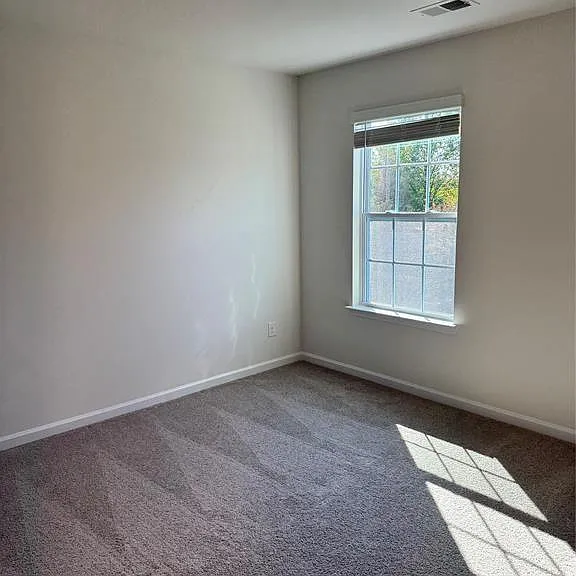 122 Old Home Rd — Photo 19