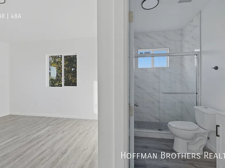 6507 Woodley Ave #3 — Photo 12