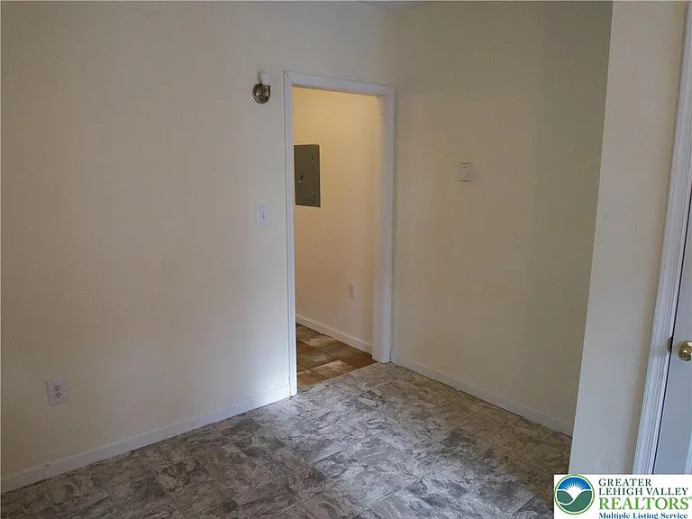 422 South St #2 — Photo 3