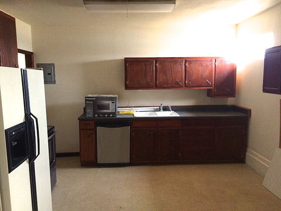 5th image of 5614B Ector Ave