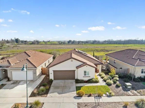 14864 Oakville Ln, Rancho Murieta, CA 95683