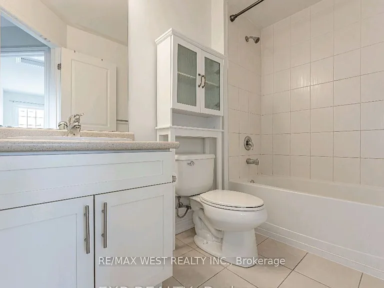 515 Winston Rd #25 — Photo 29