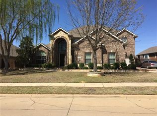 4303 Woodcrest Ln, Mansfield, TX 76063