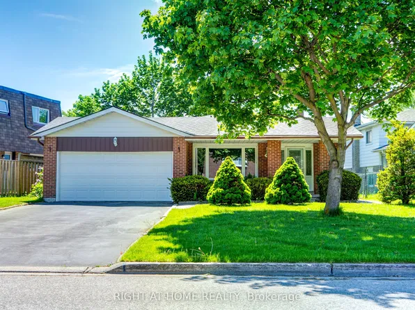 47 Shieldmark Cres, Markham, ON L3T 3T6