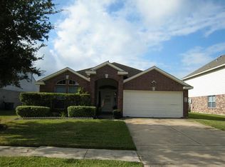 1218 Shirleen Dr, Stafford, TX 77477