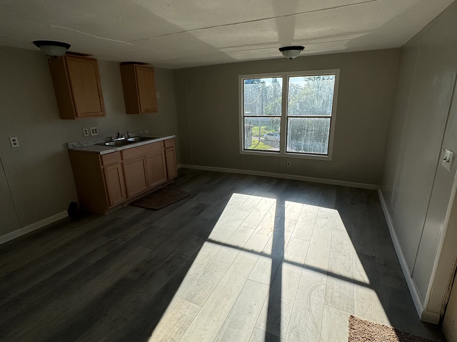 2 bed, $800 — Photo 2