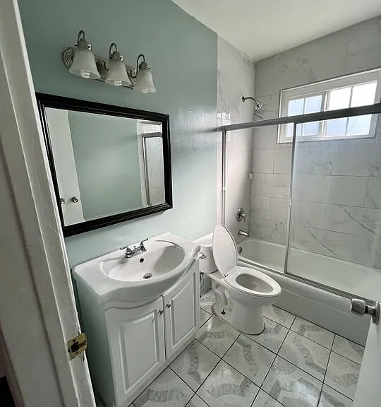 1162 Rolland Curtis Pl #5 — Photo 4