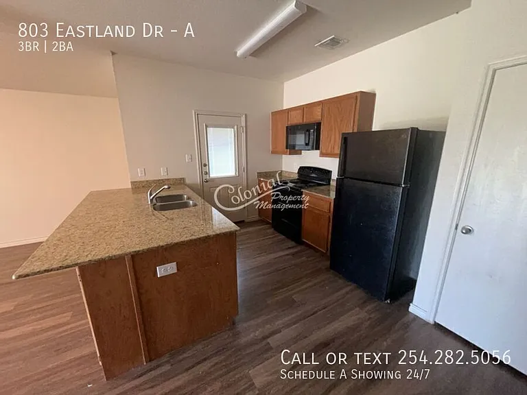 803 Eastland Dr #A — Photo 4