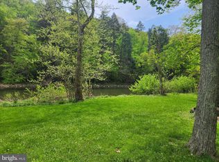 Penns Creek Rd, Mifflinburg, PA 17844