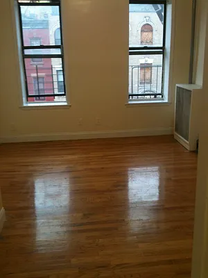 Rented by BSD Realty Worldwide Inc | media 25