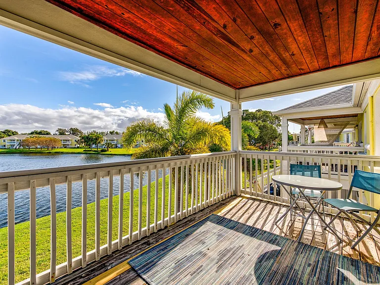 122 Pompano Dr SE — Photo 15