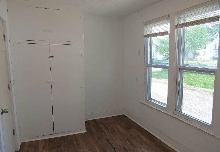 203 S Maple St — Photo 7