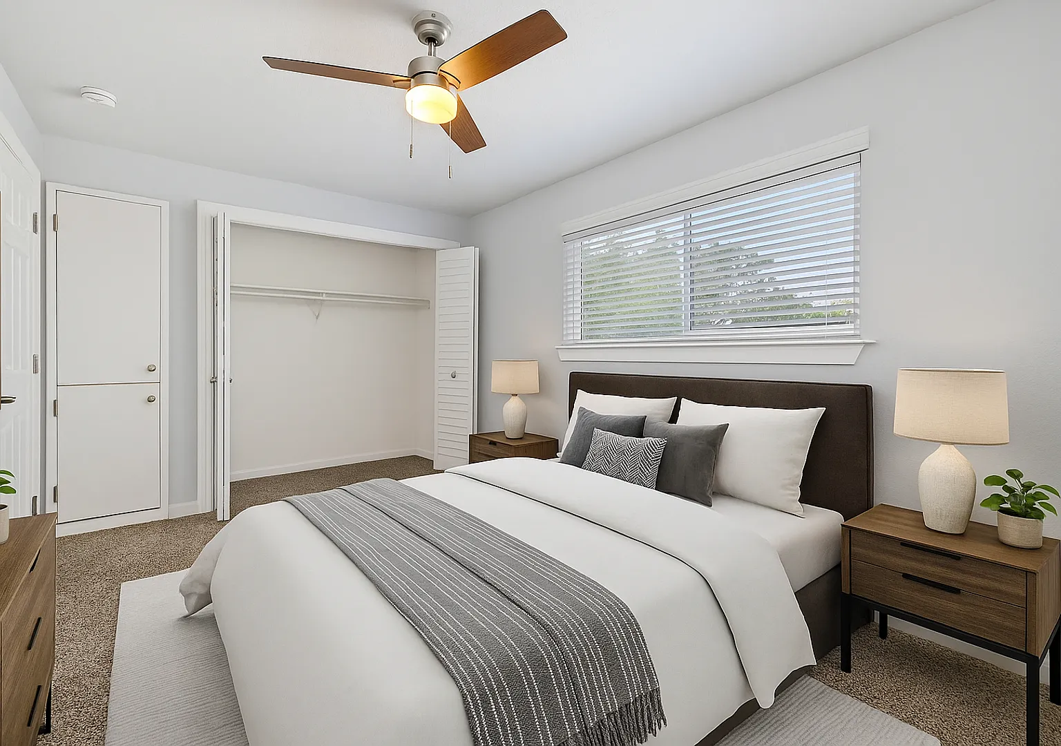 North River Apartments — Photo 4