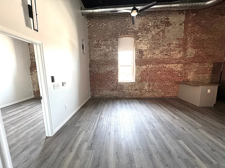 810 Monocacy St #405 — Photo 9