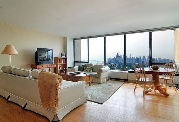 2nd image of 2800 N Lake Shore Dr APT 3906