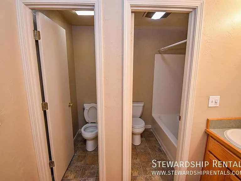 1825 Harris St #1 — Photo 17