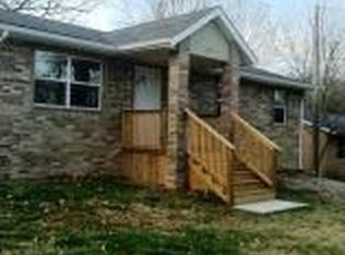 325 Red Bud Ln, Forsyth, MO 65653